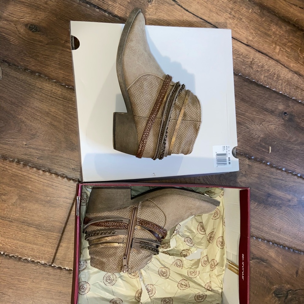 Cute and comfy tan/brown boots with style